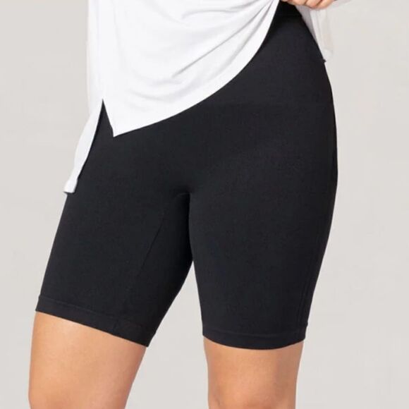 NWT The Classic Shapermint Essentials Fresh Control Mid-Waist Shaper Bike Shorts - Picture 1 of 7